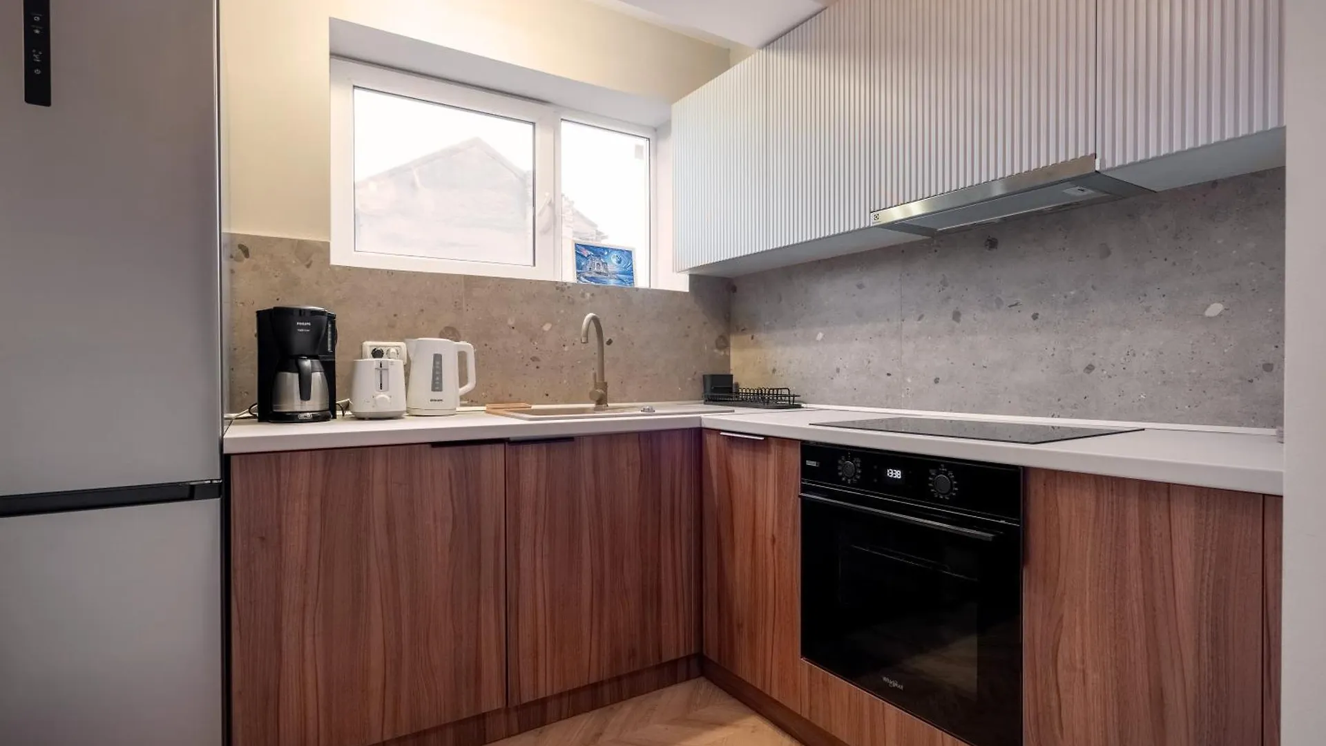 Ultracentral Near Old Town, Cismigiu And Victoriei - Cozy, Quiet And Modern Apartment Wt Sunny Balcony Bucharest